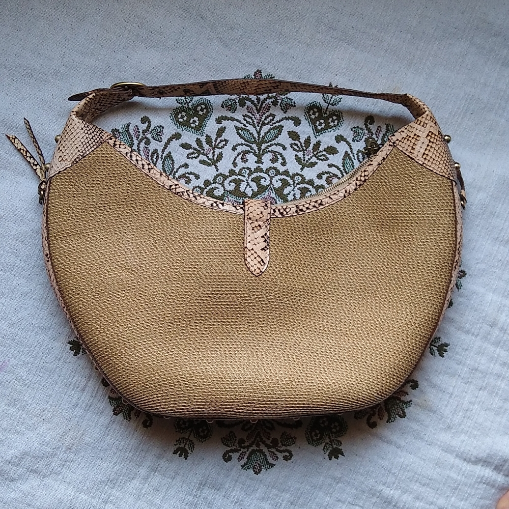 Eric Javits New York Straw Hobo Bag - Picture 2 of 14